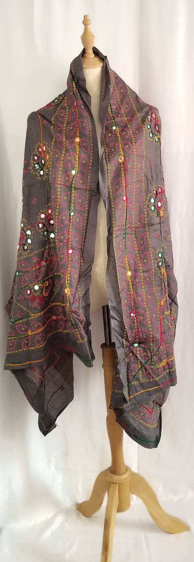 Dupatta for Women for Kurtha Or Kurthi Women's Traditional Pakistani Dress Material in Beautiful Colors